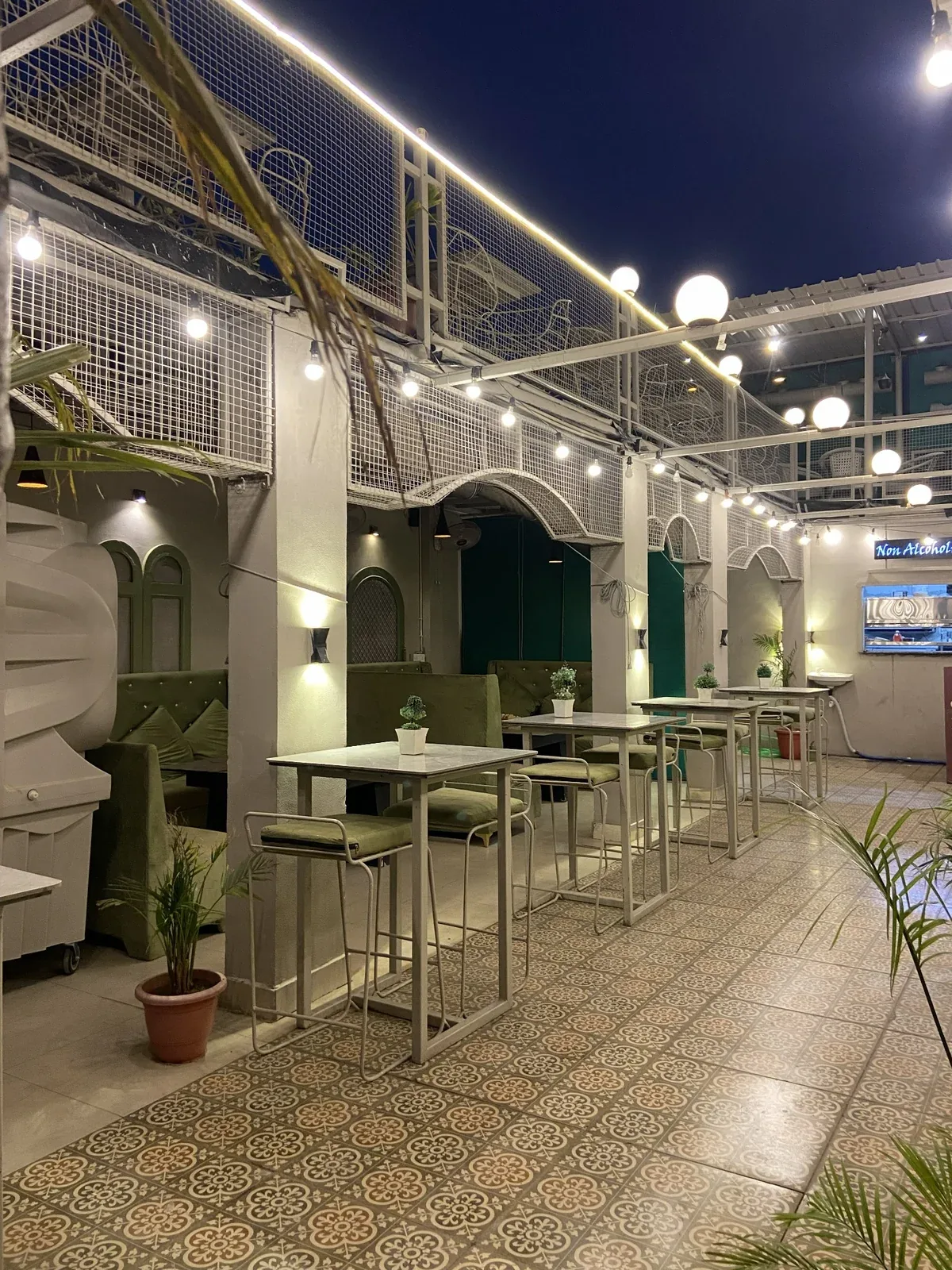 Rooftop Dining & Celebrations at Chairish Cafe Jaipur